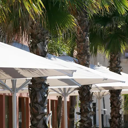 Aparthotel Estrella De Mar-3